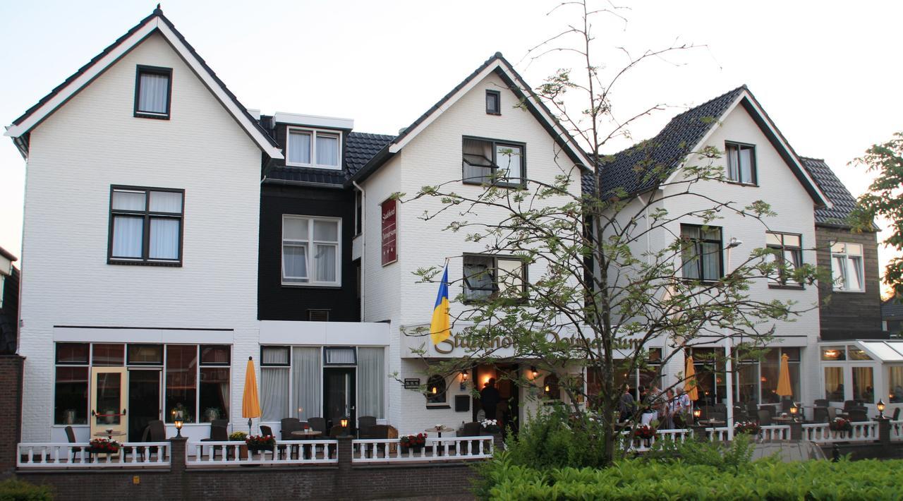 Stadshotel 우트마숨 외부 사진